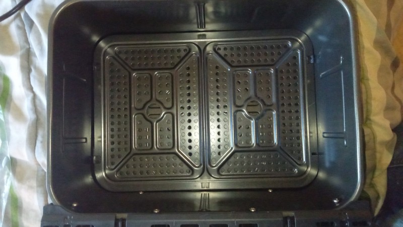 Selling my BENNETT READ 9.7L AIR FRYER