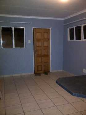 1 Bed garden cottage for rent in Jhb South