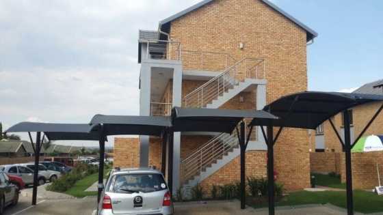 1 Bedroom Apartment to let in Rooihuiskraal North