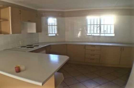 1 bedroom flat available immediately