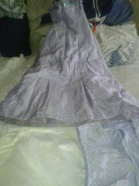 1 flower girl s dress