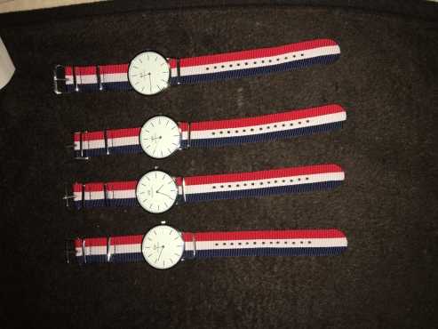 10 Available - Daniel Wellington