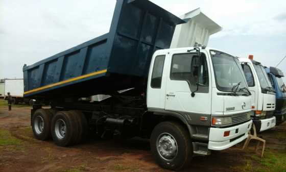 10 CUBE TOYOTA HINO