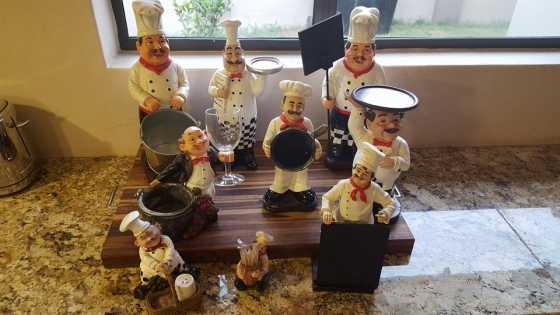 10 x Kitchen Chefs