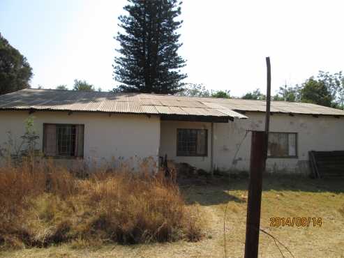 11 hectares 17km west of Pretoria North Near Garankuwa