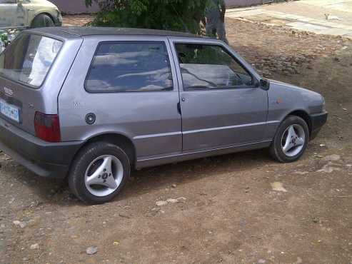 1100 FIat UNO for sale by owner R25000