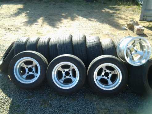 12 inch 2nd hand tyres with mags