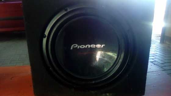 1200 Watt Pioneer speaker