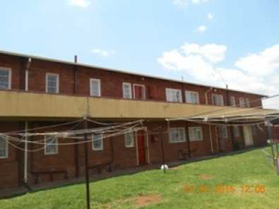 126 Becquerel Court - Vanderbijlpark