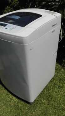 13 kg LG top loader washing machine for sale.