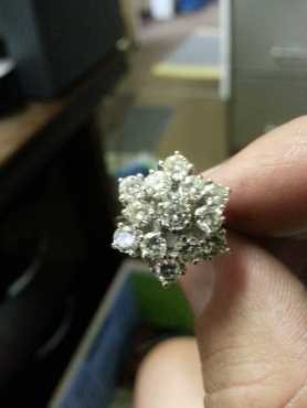 13 STEEN DIAMANT RING