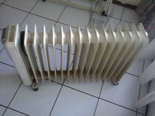 14 Fin De Longhi Heater for sale