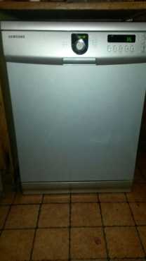 14 Piece dishwasher for sale