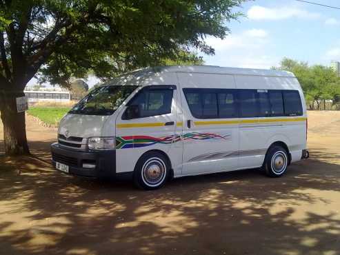 14 Seater minibus (toyota quantum Sesfikile) for Sale