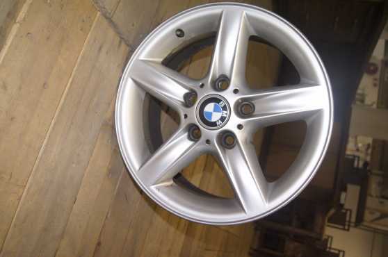 15 inch BMW RIms S020842A Rosettenvillepawnshop