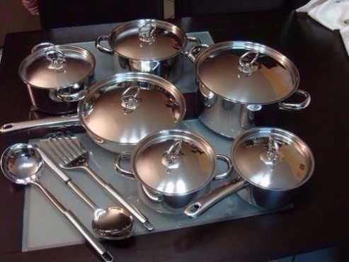 15 Pieces Stainless Steel, Heavy Bottom Cookware Set With Stainless Lid . BRAND NEW