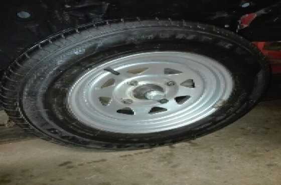 15580R12 Steel Rims and Tyres for sale