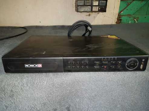 16 channel hdmi dvr met 500gig hard drive