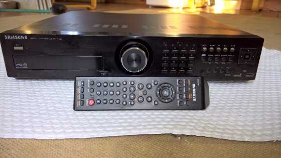 16 Channel High Tech Digital CCTV Recorder - Samsung SRD 1650D