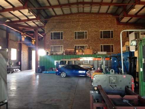 1,600m, WAREHOUSE FOR SALE, SILVERTONDALE