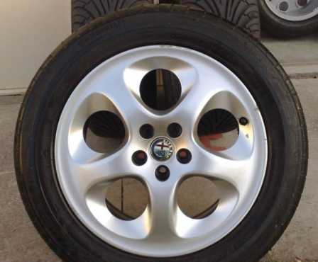 16inch original alfa romeo mag rims in excellent condition for sale  contact  0764278509  whatsapp 0