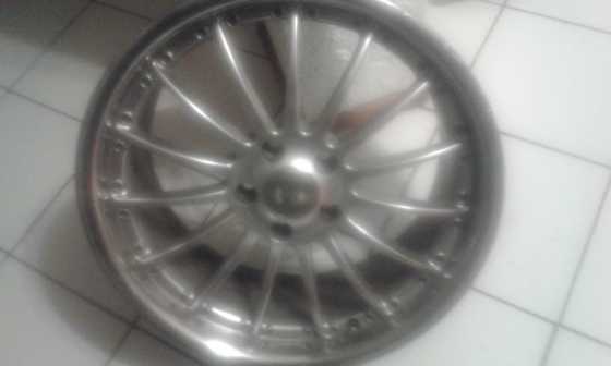 17 inch VW Gti mags