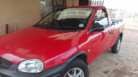 1.7d 2003 model bakkie