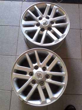 17quot toyota hyix and fortuner mags