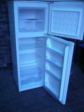 180liter Defy fridgefreezer frost free