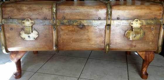 1880039s to 1920039s Restored large Antique Steamer Trunk