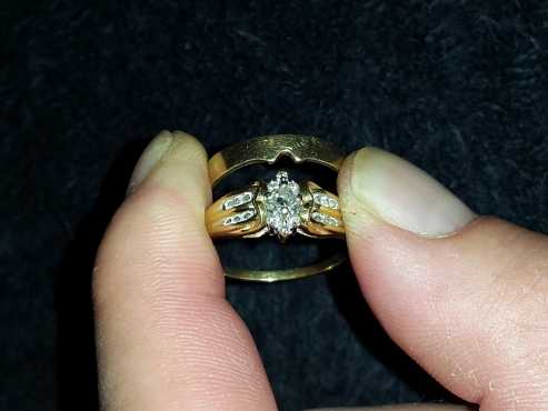 18ct gold wedding set with 0.28 karat diamonds