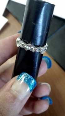 18ct White Gold Diamond Ring for Sale.