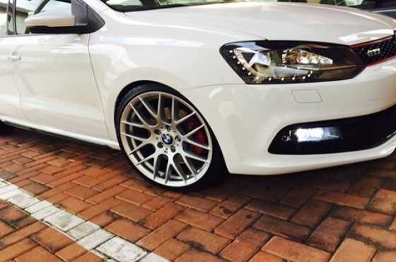 18quot BMW 1M MAGS ( 5100 PCD ) WITH BRAND NEW TYRES - TO FIT VW POLO