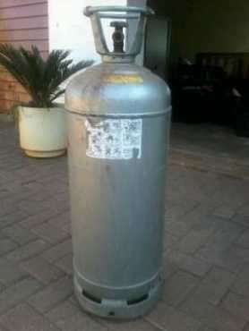 19 kg gas bottle