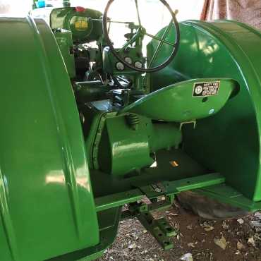 1942 JOHN DEERE Model ar