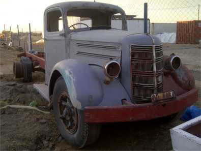 1948 Mack EER Truck