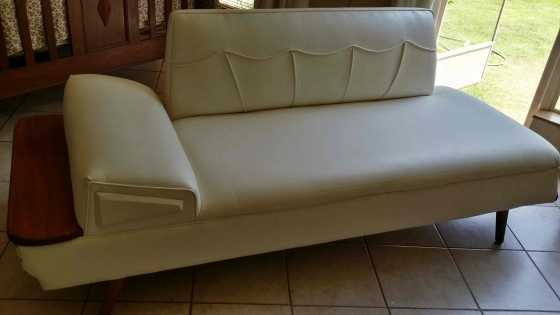 1950039s retro sofa daybed