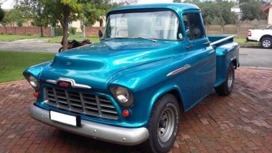 1956 Chev stepside V8