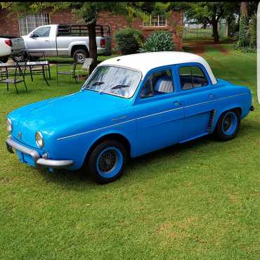 1956 renault dauphine