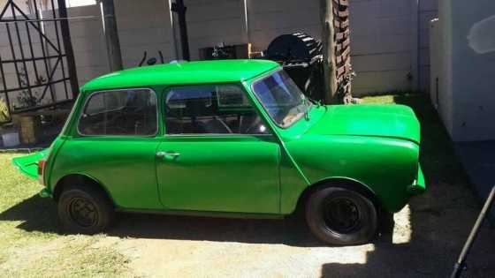 1970 collectors item mini bucket seats