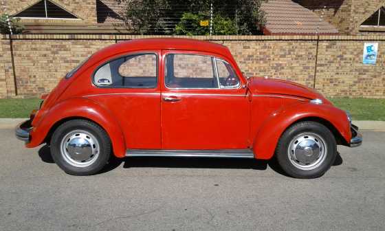 1971 BEETLE 1500 GERMAN IMPORT WITH DISC BRAKES