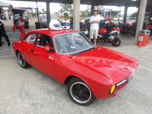 1972 Alfa Romeo GT Junior and 1962 GT junior stepnose racing cars