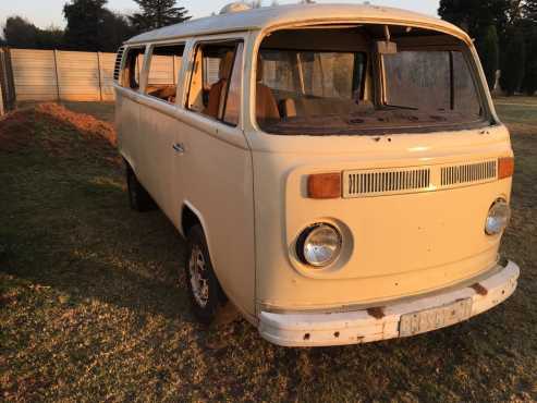 1974 Bay Window VW  Free Donor Van