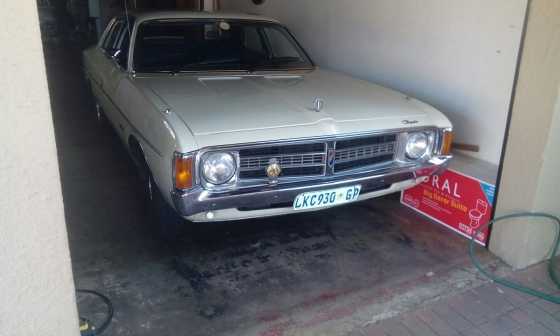 1976 VALIANT