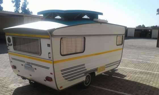 1980 Caravette 5 Caravan