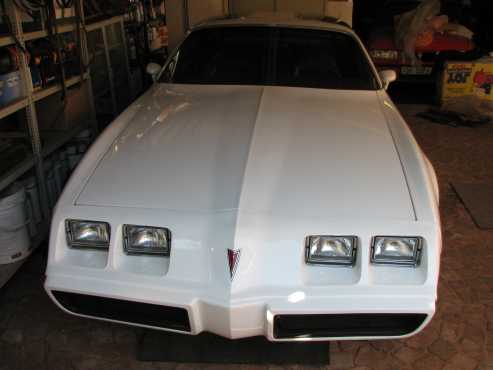 1980 PONTIAC FIREBIRD quotTquot TOP - V8 AUTOMATIC