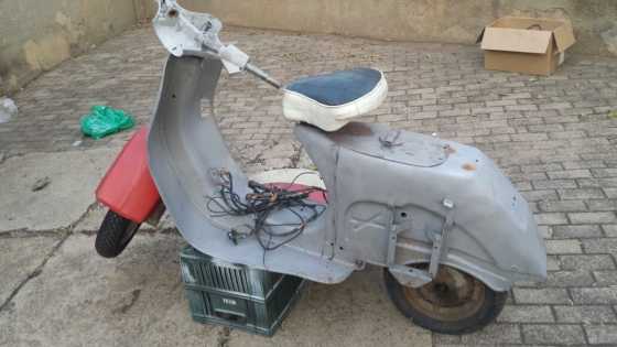 1980 Vespa P150X - PROJECT