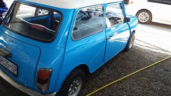 1981 Clubman Mini 1275 motor