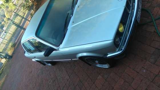 1984 E30 320i