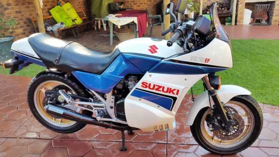 1986 Suzuki GSX 750EF